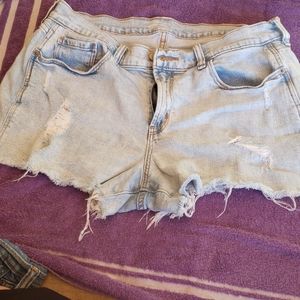 Old navy light washed shorts